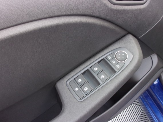 RENAULT Clio V RENAULT CLIO V BLEU IRON-008.jpg